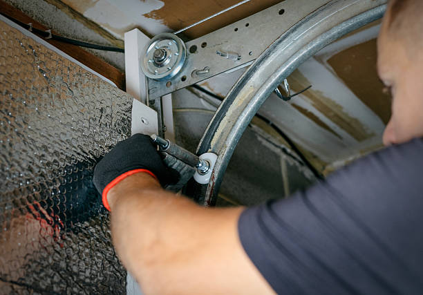 Affordable Garage Door Panel Replacement solutions in Silver Lake, FL